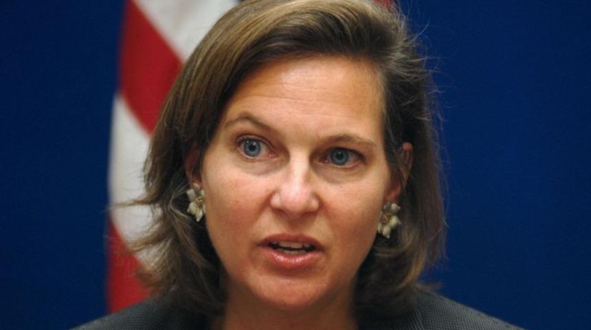 AB'ye k&uuml;f&uuml;r dinlemeye takıldı