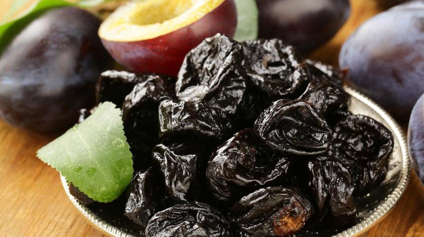 İnanılmaz faydalarını öğrendikten sonra kuru eriği daha fazla seveceksiniz
