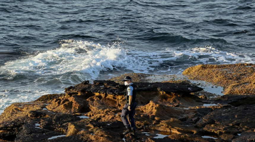 Avustralya'da korkun&ccedil; olay... 1963'ten bu yana ilk! K&ouml;pek balığı saldırdı, ceset par&ccedil;alarını tek tek topladılar