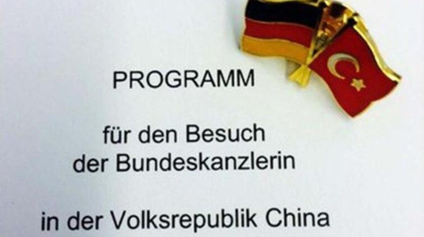 Almanya'da bayrak skandalı