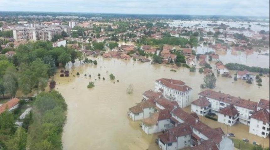 Sırbistan yardım bekliyor