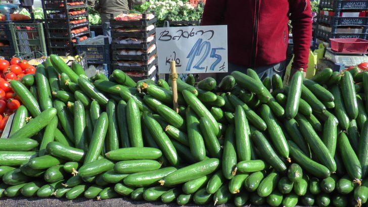 KDV indirimi pazar tezgahlarını etkiledi! İşte eski ve yeni fiyatlar... G1