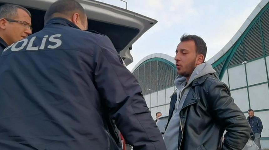 Alkolün etkisiyle ayakta durmakta zorlandı! Polisten isteğiyle pes dedirtti