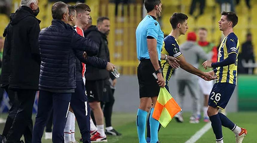 Son dakika: Fenerbahçe maçında bir garip olay! Böylesi sahalarda ender yaşanır...