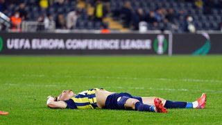 Son dakika: Fenerbahçe'nin kaybettiği Slavia Prag maçı sonrası olay sözler! 'Bilerek yapmıyorsun'