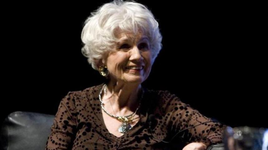 Nobel Edebiyat Ödülü Alice Munro'nun