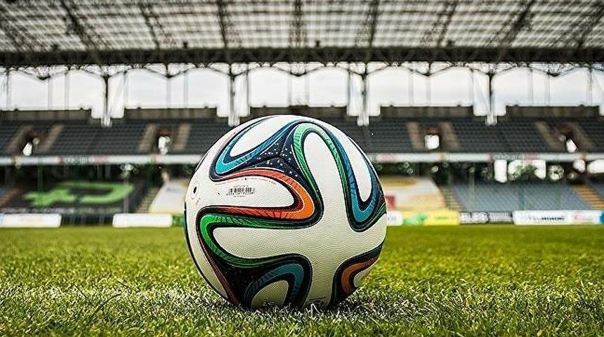 Bu akşam hangi maçlar var? Bugün kimin maçı var, saat kaçta, hangi kanalda? 19 Nisan 2022 Salı 