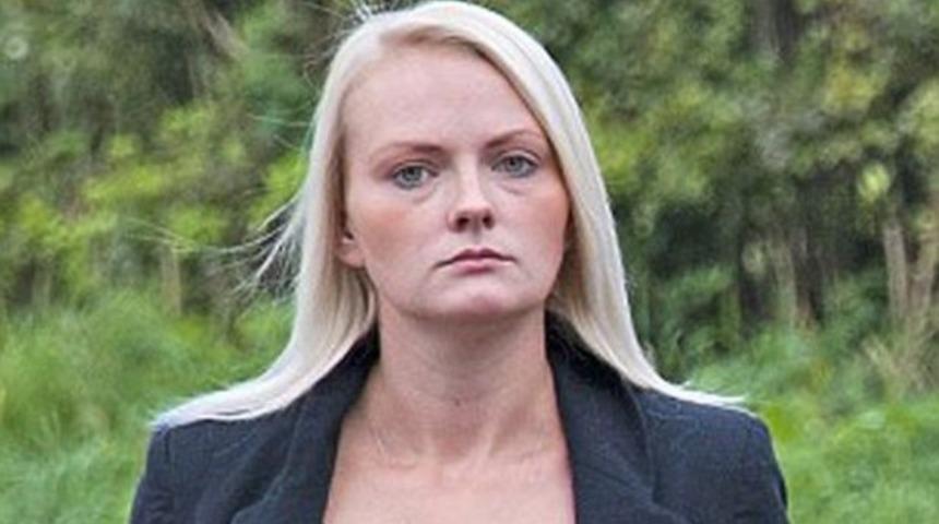 15 yaşındaki erkek bakıcıyı grup sekse zorladılar