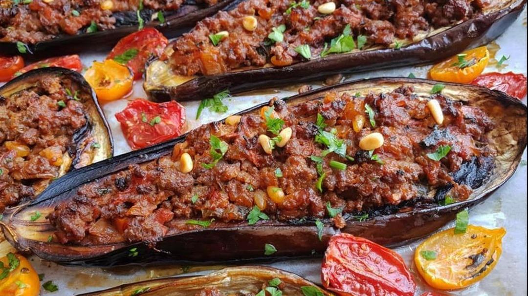 Ağızları sulandıran lezzet karnıyarık nasıl yapılır? Karnıyarık malzemeleri nelerdir? Karnıyarık yapmanın p&uuml;f noktaları nelerdir?