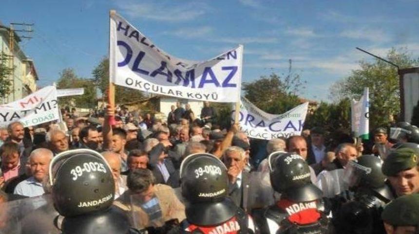 K&ouml;yl&uuml;ler isyan etti