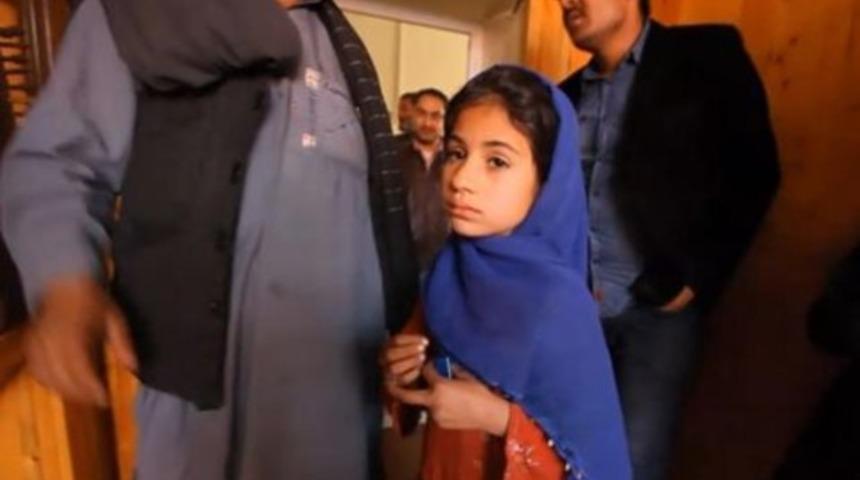 6 yaşındaki kız, 2500 dolara satıldı