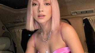 Ece Seçkin kalçasına kadar dekolte verdi! Altında bir şey yok! Bu ne ya?