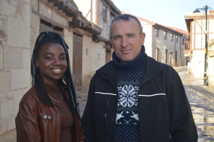 Afyonkarahisar'ın Zambiyalı gönüllü tanıtım elçisi! Sosyal medyada gündem yaratmayı başardı G5