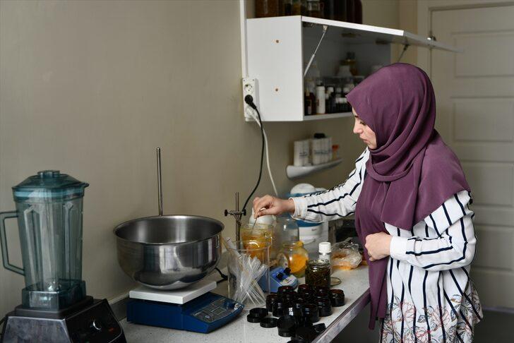 Yanan çocuğu için yaptı! Kendi markasını kurdu... Siparişlere yetişemiyor G3