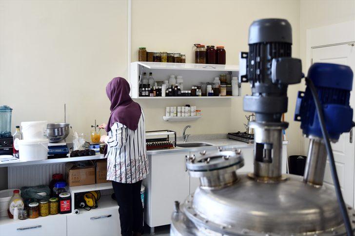 Yanan çocuğu için yaptı! Kendi markasını kurdu... Siparişlere yetişemiyor G2