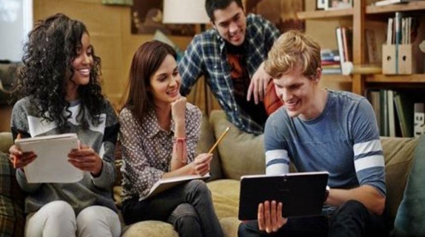 Samsung'dan dev ekranlı tablet!