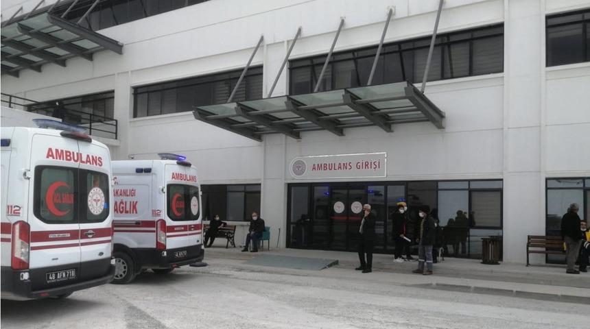 Ortaokul öğrencileri hastanelik oldu! Tavuk döner yedikten sonra...