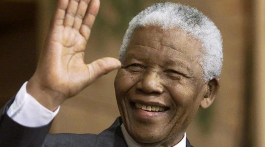 FBI'ın 90'lı yıllarda Mandela'yı izlediği belgelendi