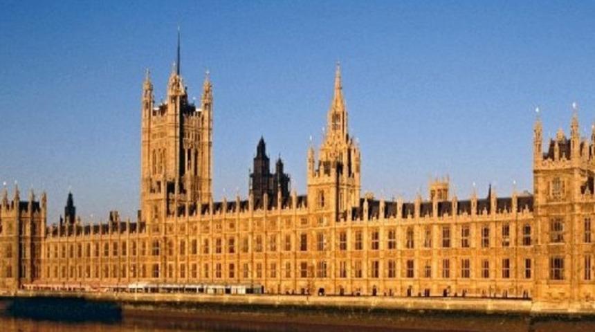İngiliz meclisinde taciz skandalı