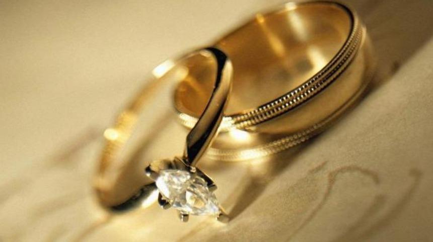 Damat, gelini benzin istasyonunda unuttu