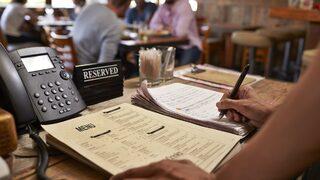 Restoranlarda kaparo dönemi: En az yüzde 10! İşletmeci ‘mali kayıp’ diyor, müşteri mesafeli…