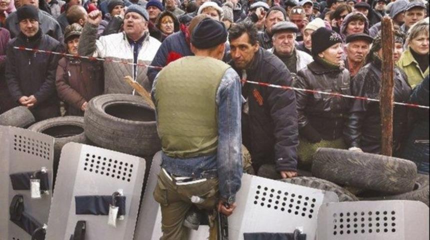 Ukrayna’dan Ruslara ülkeye giriş kısıtlaması