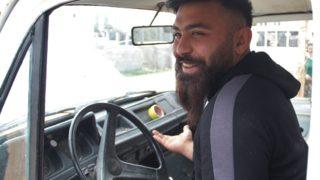 Vizontele filmi gerçek oldu! Kamyonetindeki aküleri çalınan kişi şaşkına döndü: Akünün ikisini de almışlar keşke birini alsalardı