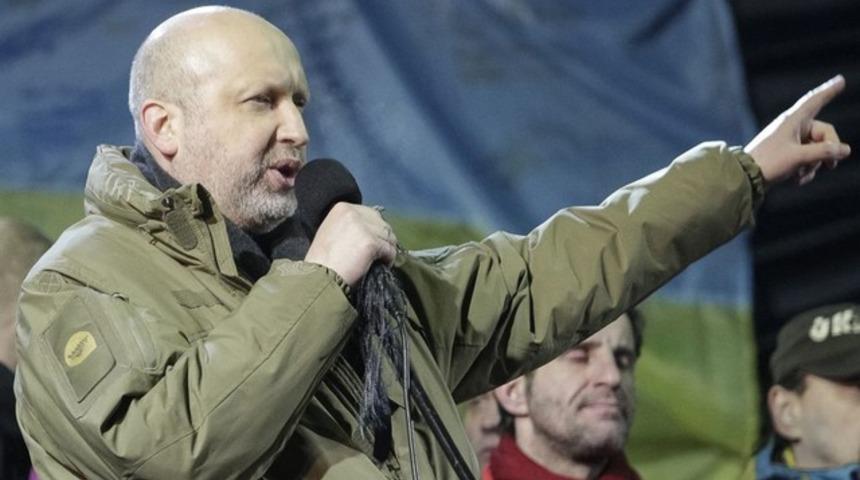 Kiev yönetiminden referandum için yeşil ışık