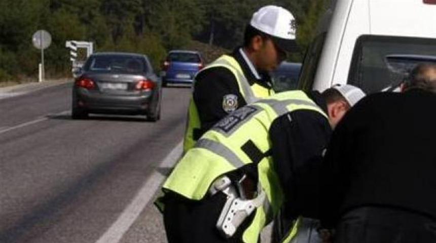 Trafikte uyuşturucuya ilk ceza