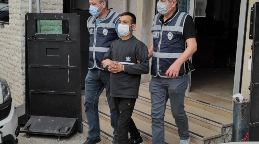 Bursa'da 'bu kadar da olmaz' dedirten olay! ''İçeride oyun parkı var'' deyip, cinayeti kızının üzerine yıktı