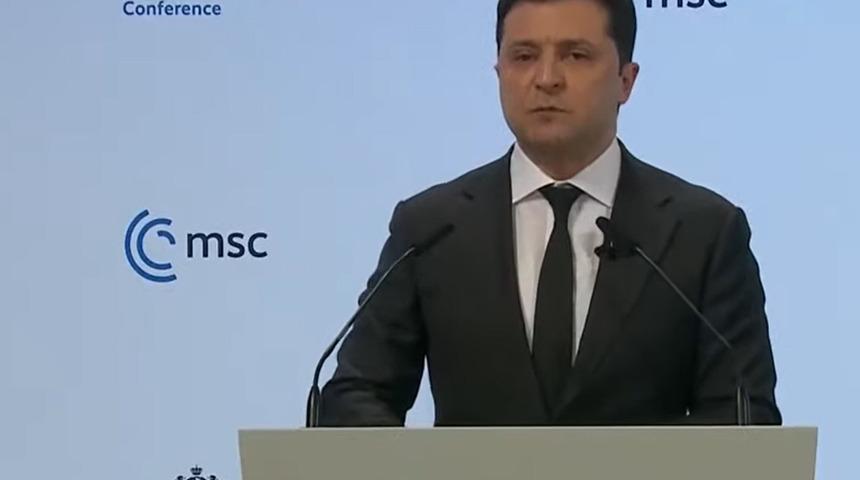 Son dakika: Zelenskiy dünyaya bu sözlerle seslendi! "NATO Ukrayna'yı isteyip istemediği konusunda dürüst olmalı"