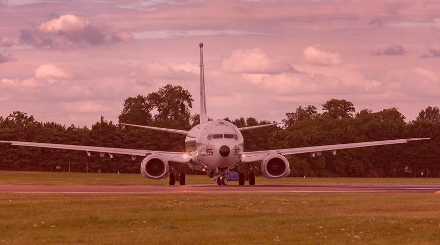 İki ülke arasında gerilim! Savaş uçağına lazer tutmakla suçladılar