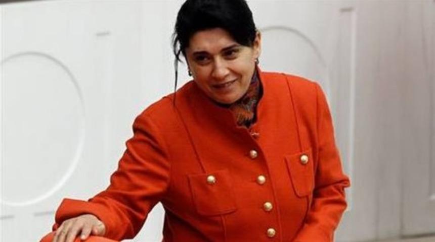 Leyla Zana'nın hapis cezası bozuldu