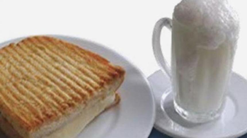 Muğla’nın Bodrum ilçesinde tost ayran 55 TL