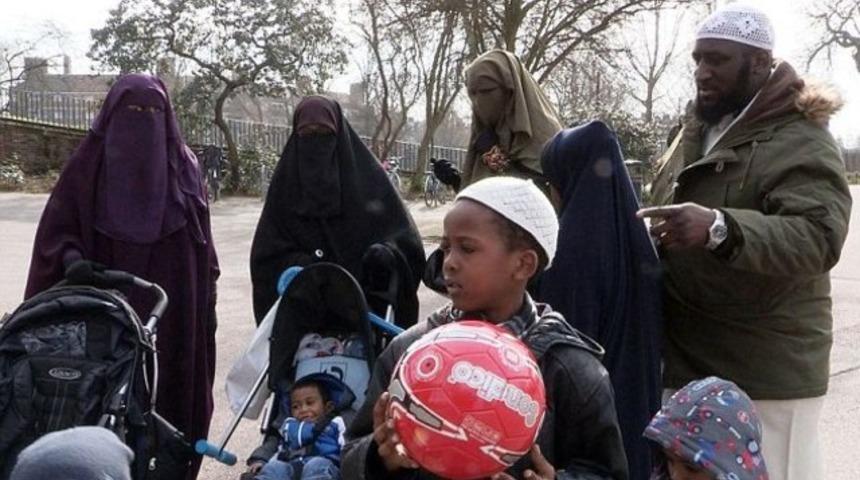 İki eşi olan adamla evlenmek için Cambridge Üniversitesi'ni bıraktı