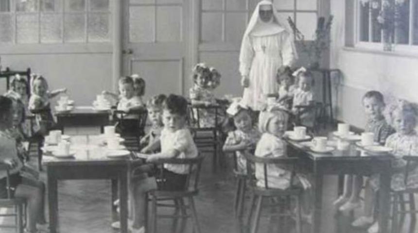 Lağım &ccedil;ukurundan 800 ceset &ccedil;ıktı