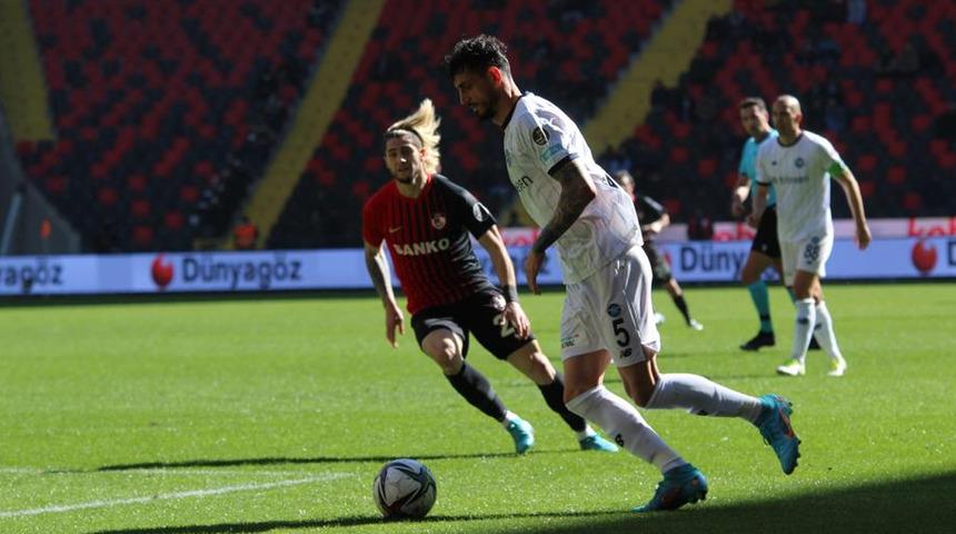 Adana Demirspor, Gaziantep FK'yı deplasmanda 3 golle mağlup etti