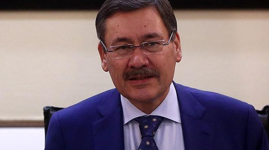 Son dakika: Melih Gökçek canlı yayında oy oranlarını duyurdu! "Şerefimi temin ediyorum..."