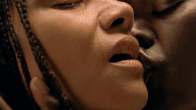 Halle Berry'nin kızı neye uğradığını şaşırdı! Annesini başka kadınla öpüşürken görünce...