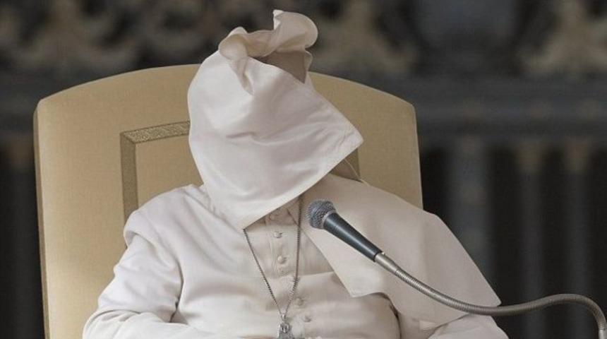 Papa'nın zor anları