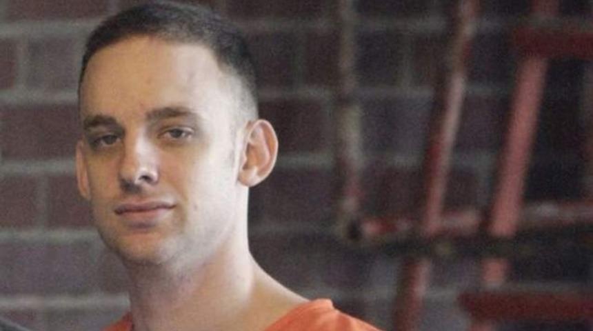 Irak'lı kıza tecav&uuml;z eden asker kendini astı