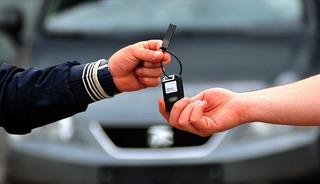 İkinci el ara&ccedil;ta alıcı bekleyişi s&uuml;r&uuml;yor