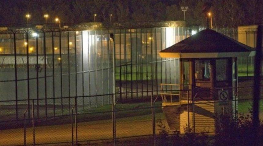 Hapishaneden helikopterle firar