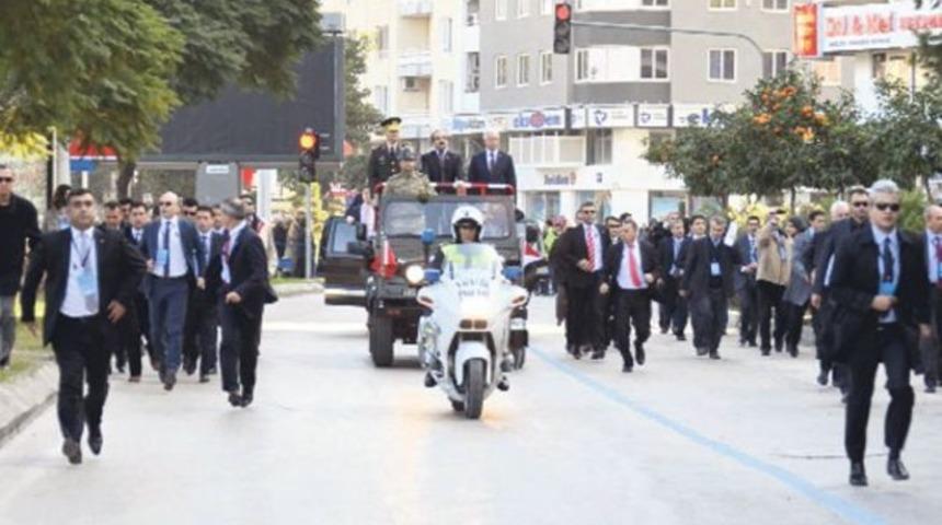 Mizah sitesi Zaytung'un haberini paylaştı diye evi basıldı