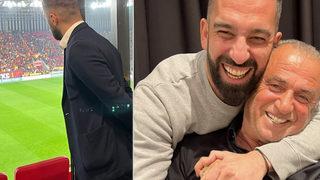 Alpaslan Öztürk'ün o fotoğrafı olay oldu! 'Tesbihi Arda'dan mı almış? Herkes ağa olmuş...'