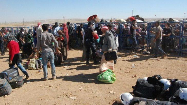 BM: Türkiye'ye, Suriye'den iki günde 100 bini aşkın mülteci geldi