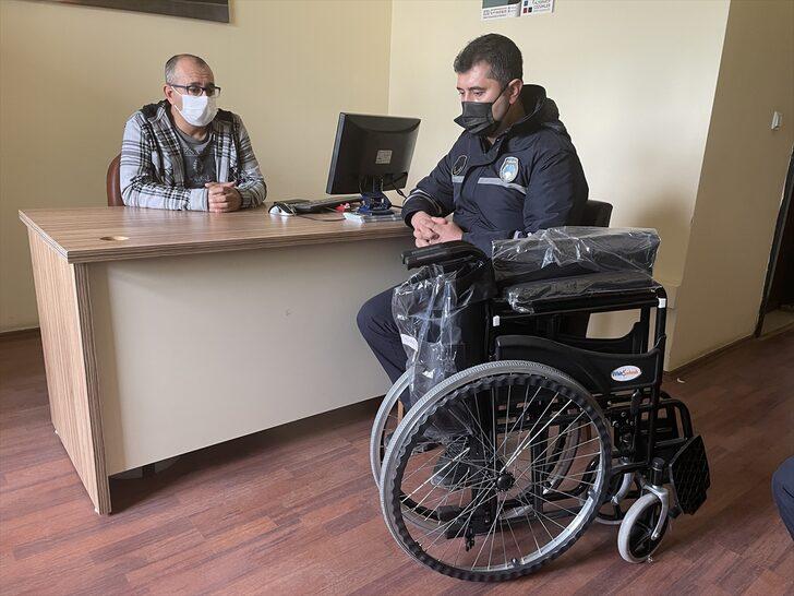 Zabıtalar ile tır sürücüsü, kanser hastaları için tekerlekli sandalye bağışıyla uzlaştı G3