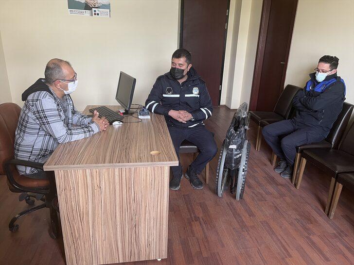 Zabıtalar ile tır sürücüsü, kanser hastaları için tekerlekli sandalye bağışıyla uzlaştı G4