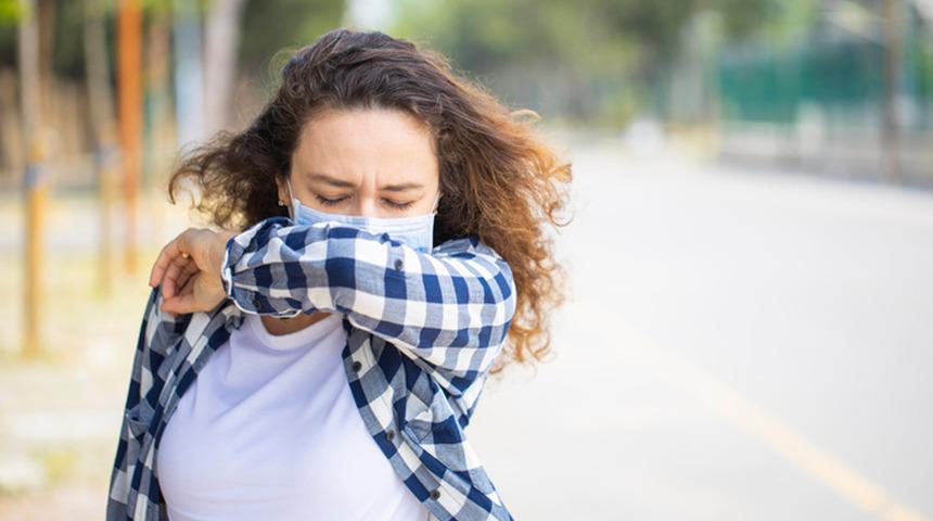 Bilim Kurulu üyesi, "Tek yolu" diyerek uyardı: Riske atıyoruz