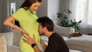 Fulya Zenginer doğum için geri sayıma başladı